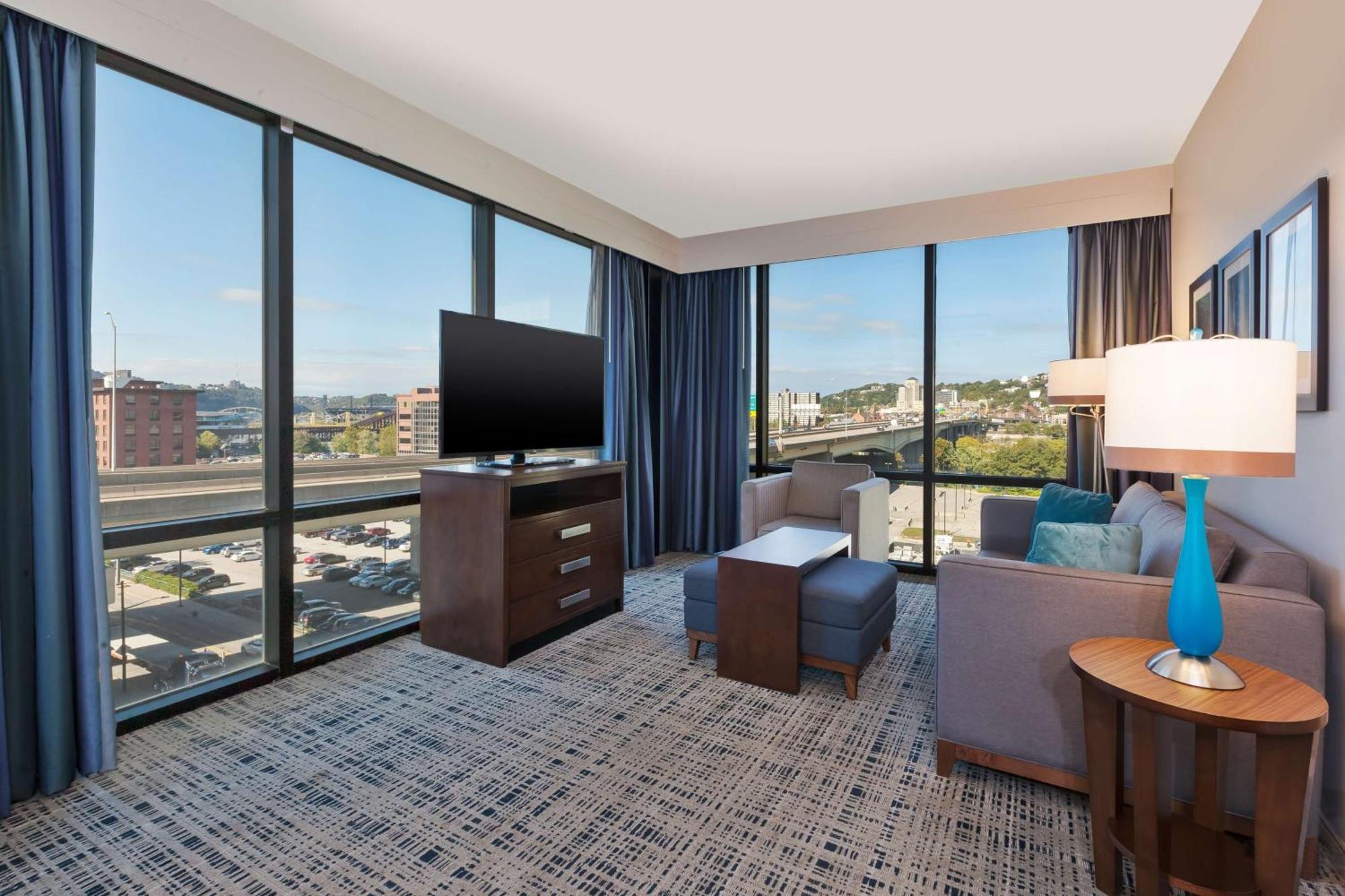 Homewood Suites By Hilton Pittsburgh Downtown מראה חיצוני תמונה